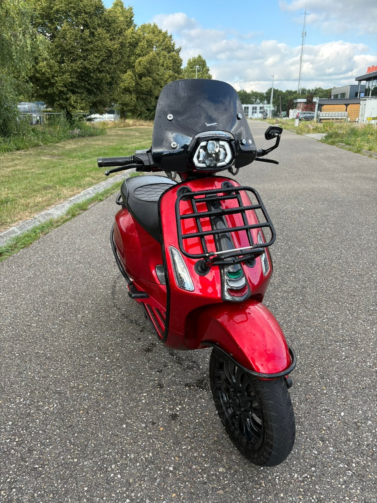 Vespa sprint 80cc, Fietsen en Brommers, Scooters | Vespa, Ophalen, Zo goed als nieuw, Benzine, Overige modellen