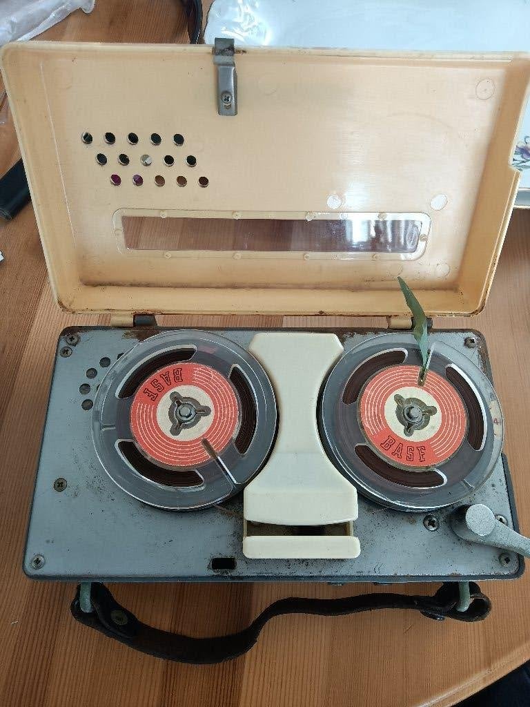 Mini recorder, Ophalen