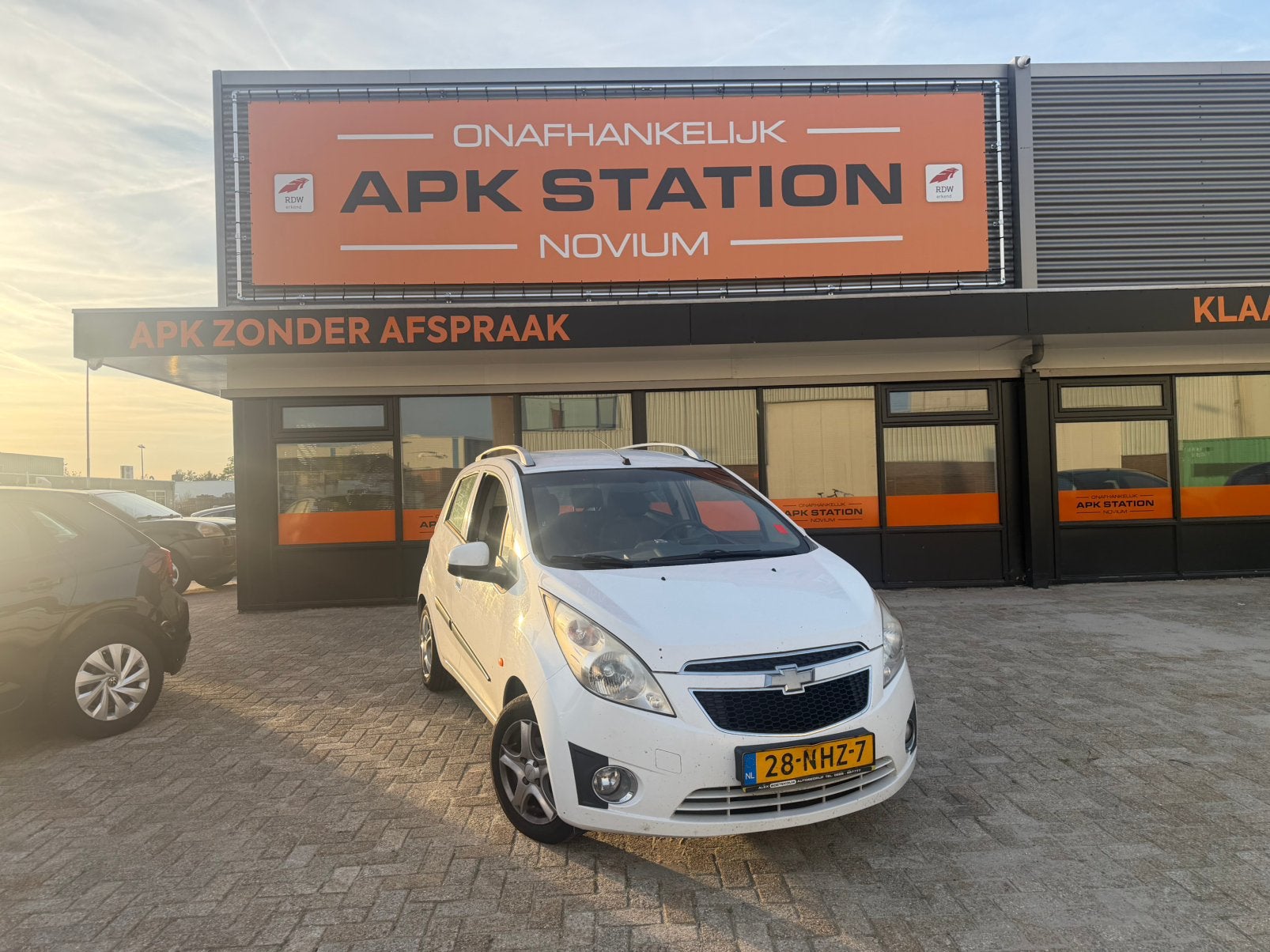 G3 gas Chevrolet Spark 1.0 Bifuel 2010 Wit, APK NIEUW !, 15 km/l, 37 €/maand, 4 cilinders, Wit