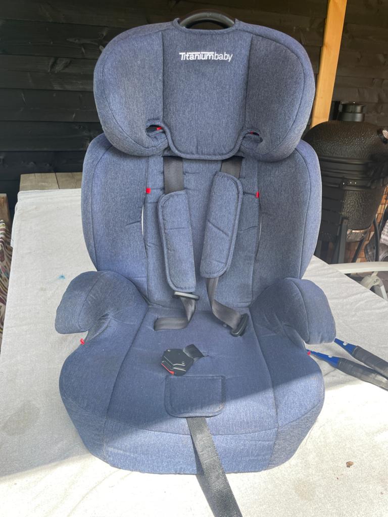 Titaniumbaby autostoel met afneembare rugleuning, 15 t/m 36 kg, Afneembare rugleuning, Ophalen, Overige merken