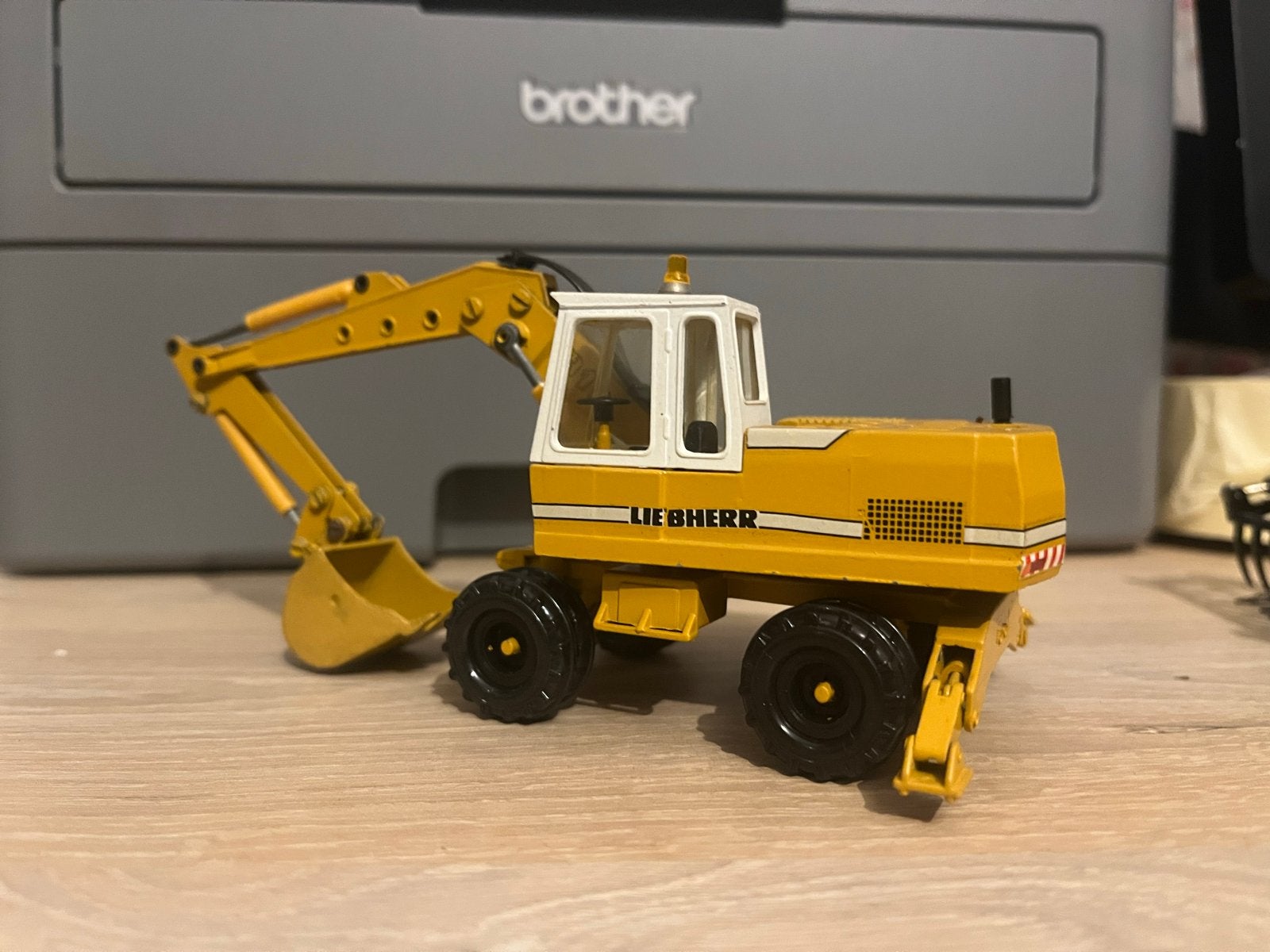 Liebherr 912 Graafmachine Model - Zo goed als nieuw, Ophalen of Verzenden, Zo goed als nieuw, Overige typen, Overige merken