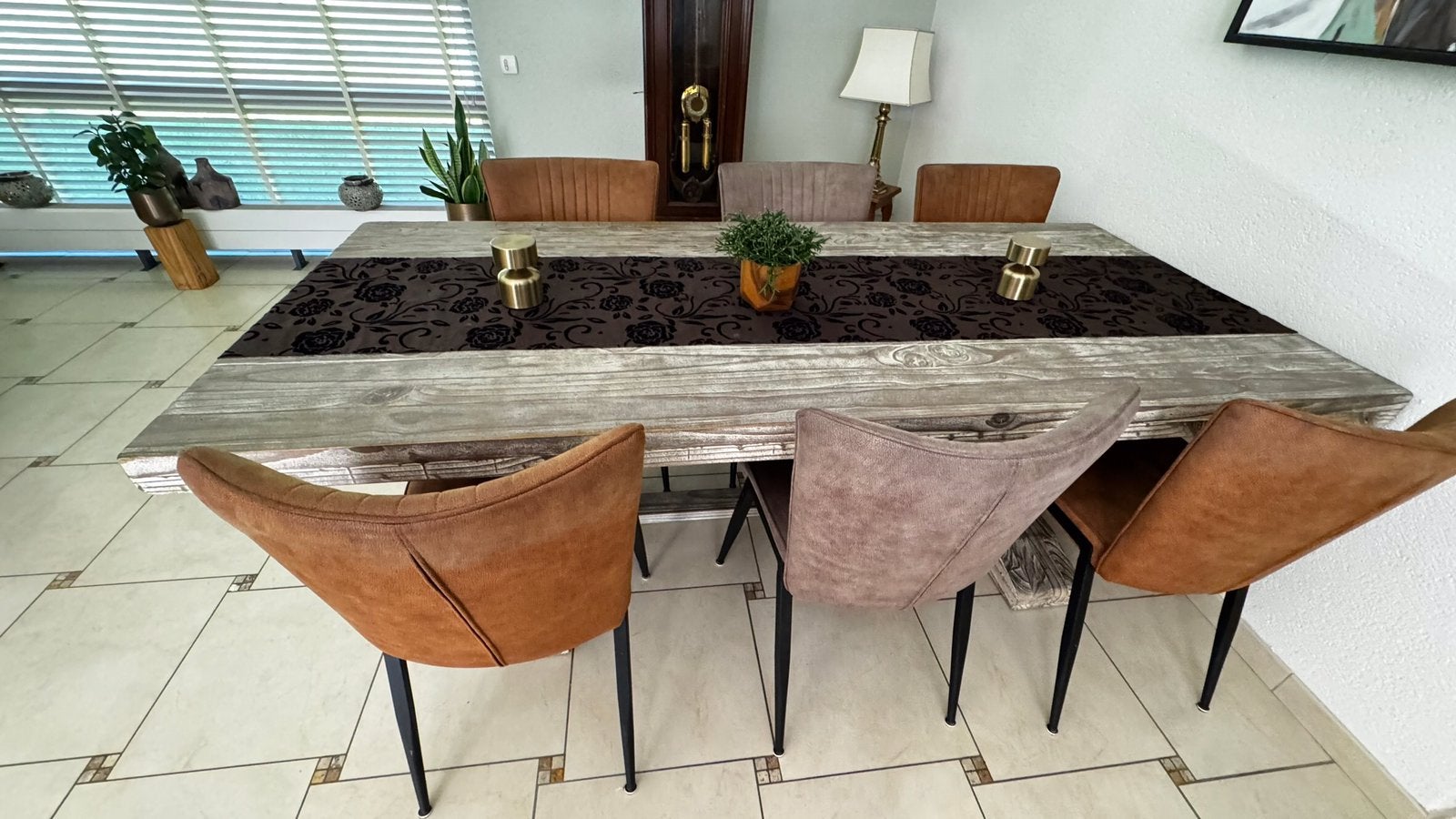 Eethoek met 6 stoelen, Ophalen, Gebruikt, Landelijk, 4 tot 6 stoelen