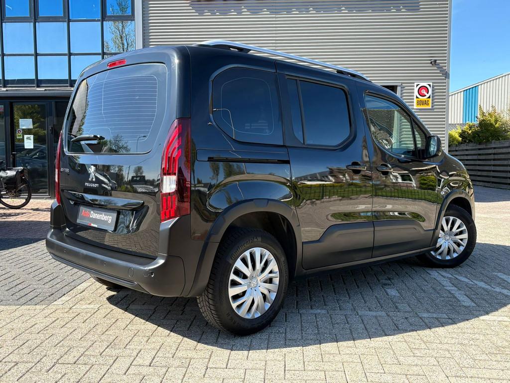 Peugeot Rifter 1.2 Puretech AUTOMAAT GARANTIE ! 131PK, Stof, Zwart, 1199 cc, Zwart