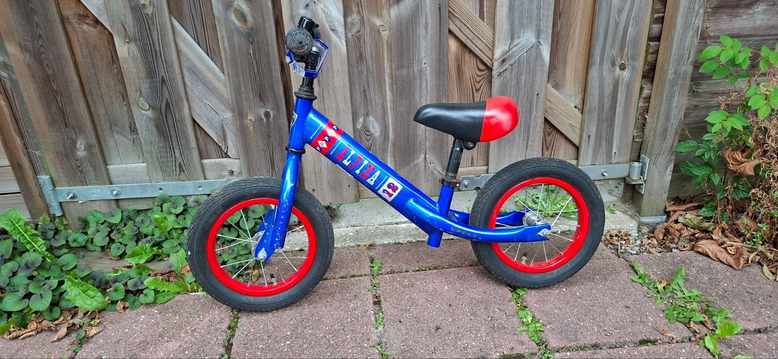 12 inch loopfiets - Ideaal voor de eerste fietservaring, Kinderen en Baby's, Ophalen, Gebruikt, Loopfiets