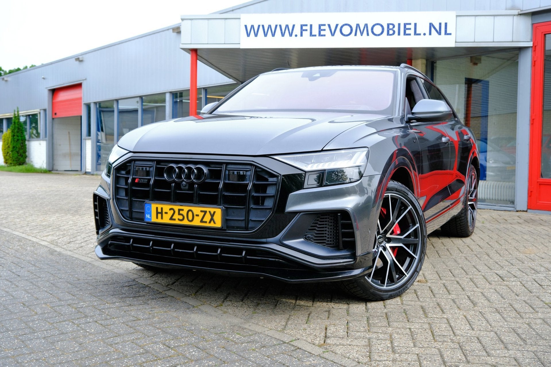 Audi SQ8 4.0 TDI 435pk S Line quattro Aut. Pano|B&O|360Cam|H, 435 pk, Gebruikt, Leder, Bedrijf