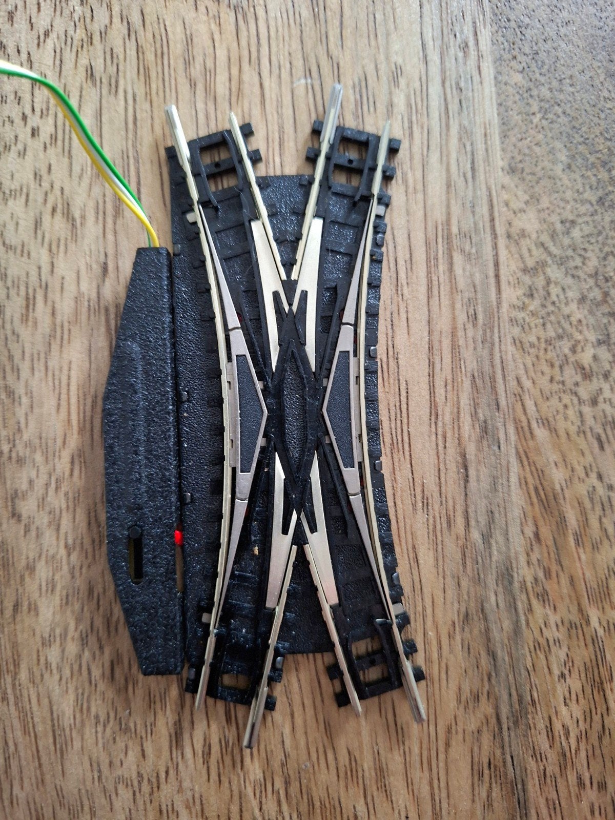Minitrix kruiswissel elektr nieuw !!, Hobby en Vrije tijd, Gelijkstroom, Trix, Rails, Ophalen of Verzenden