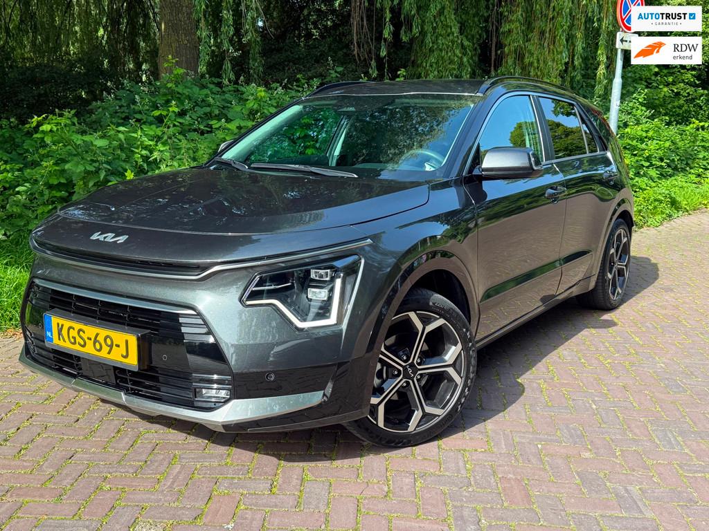 Kia NIRO 1.6 GDi Hybrid ExecutiveLine 1 Eig. b.j. 8-2024 180, Auto's, Kia, 1374 kg, Gebruikt, Leder, Bedrijf