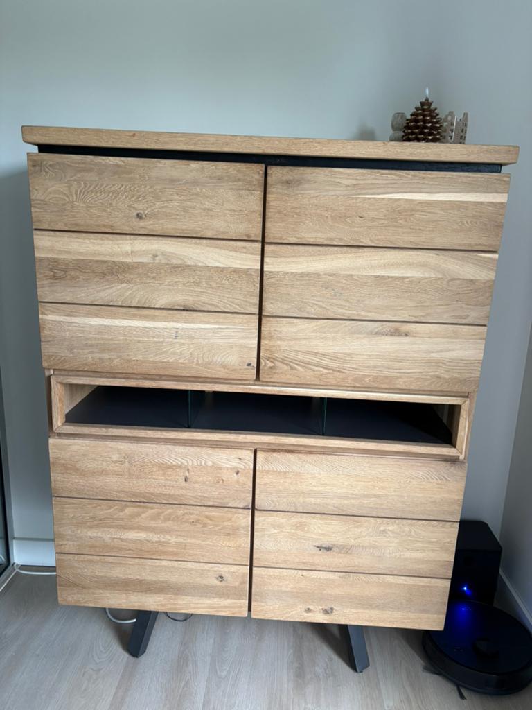 Massief eiken highboard kast, Huis en Inrichting, Kasten | Dressoirs, Zo goed als nieuw, 100 tot 150 cm, 25 tot 50 cm, Eikenhout