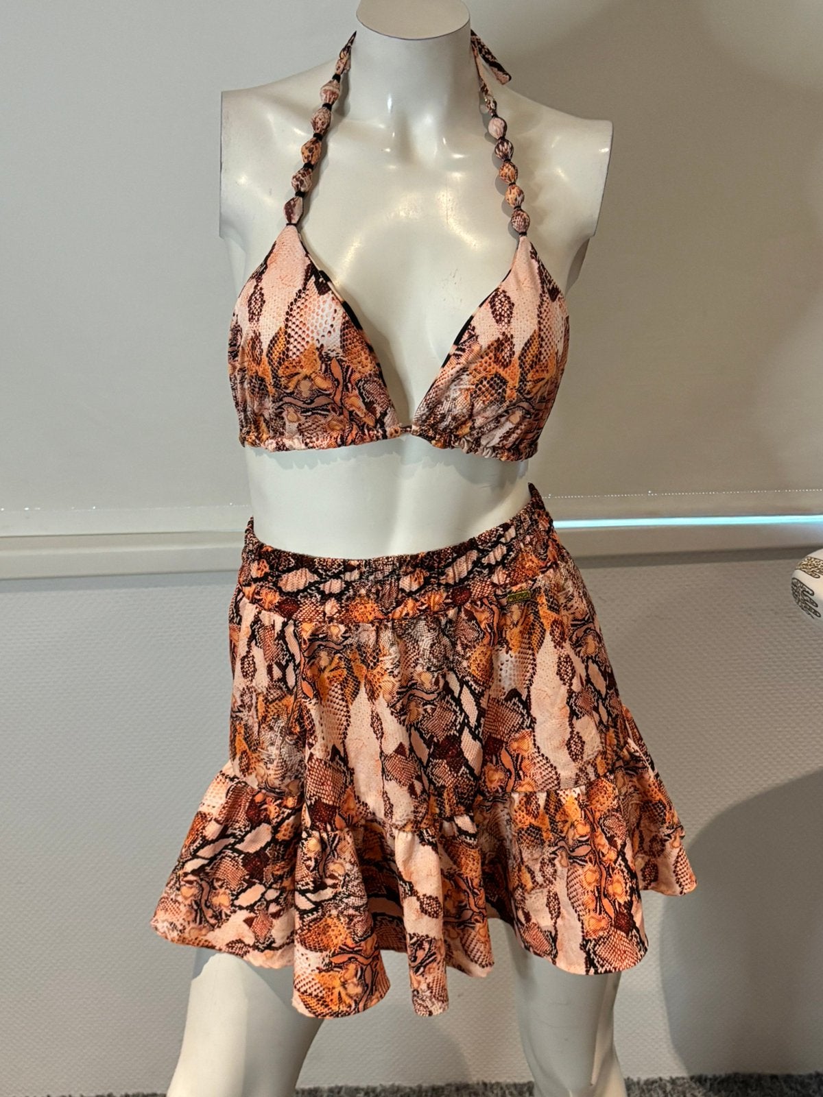 Milonga bikini met bijpassend rokje maat s, ., Oranje, Ophalen of Verzenden, Zo goed als nieuw