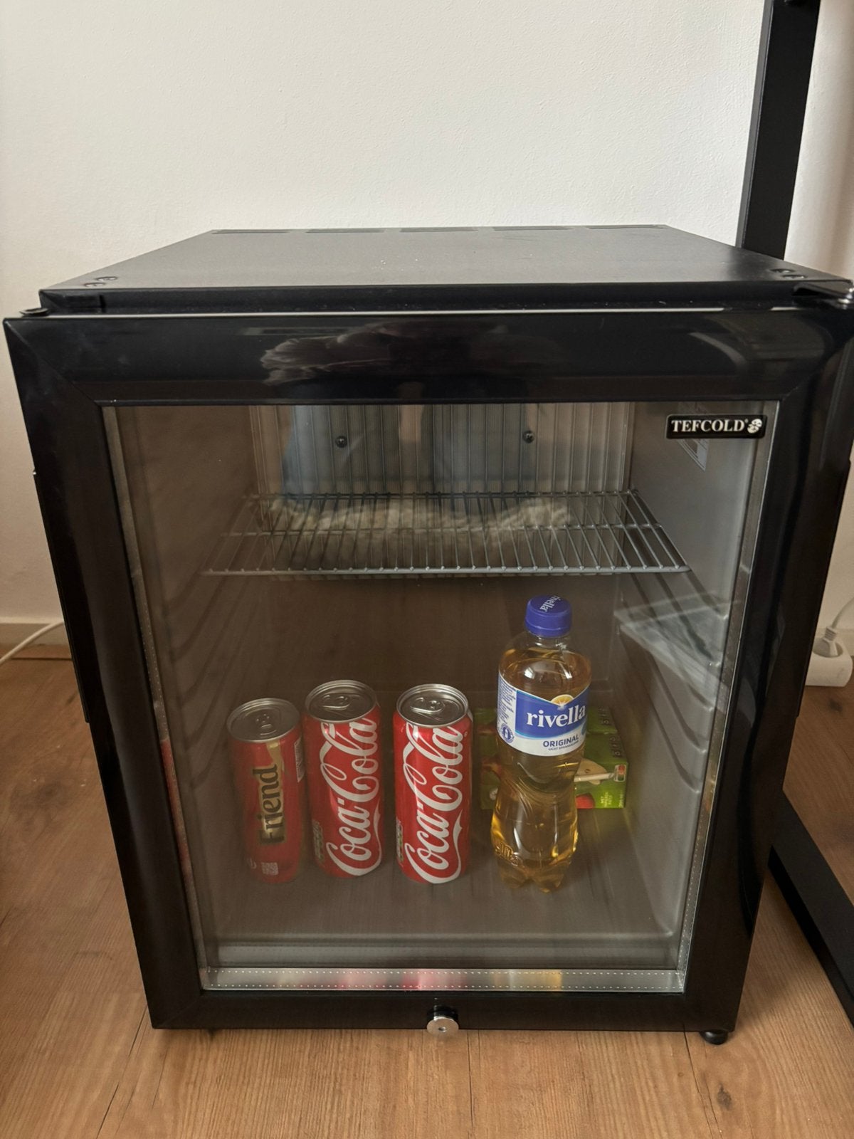 Minibar/ hotelkoelkast, Ophalen, Zo goed als nieuw