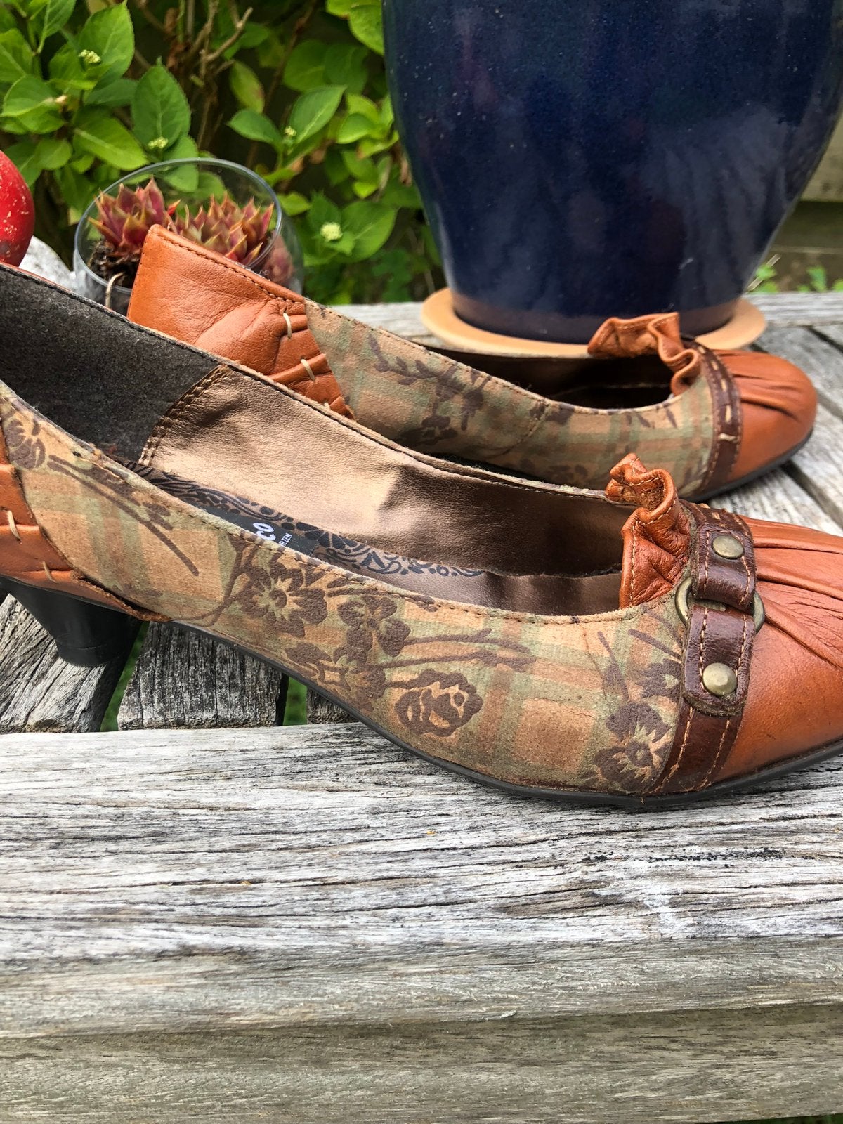 Poco Loco leren & stof schoenen pumps maat 39, Kleding | Dames, Schoenen, Ophalen of Verzenden, Nieuw, Bruin