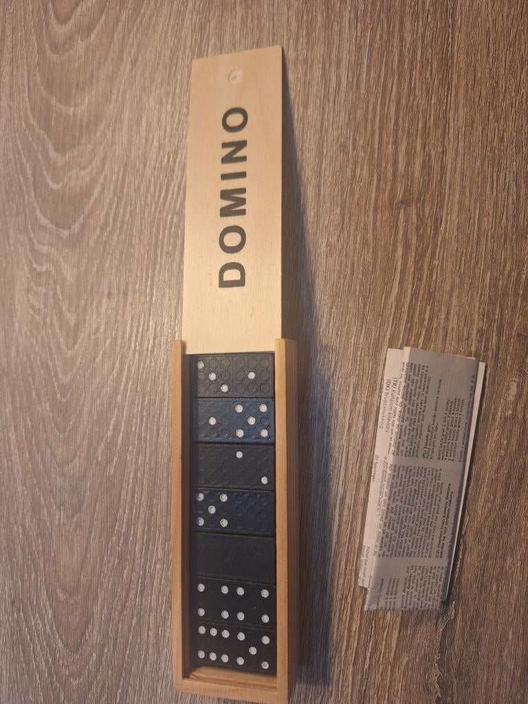 Compact Domino spel in houten doosje, Een of twee spelers, Ophalen of Verzenden, Gebruikt, Onbekend