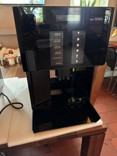 WMF 1200 S koffiemachine + onderkast – defect, Witgoed en Apparatuur, Ophalen, Afneembaar waterreservoir, 10 kopjes of meer, Koffiemachine