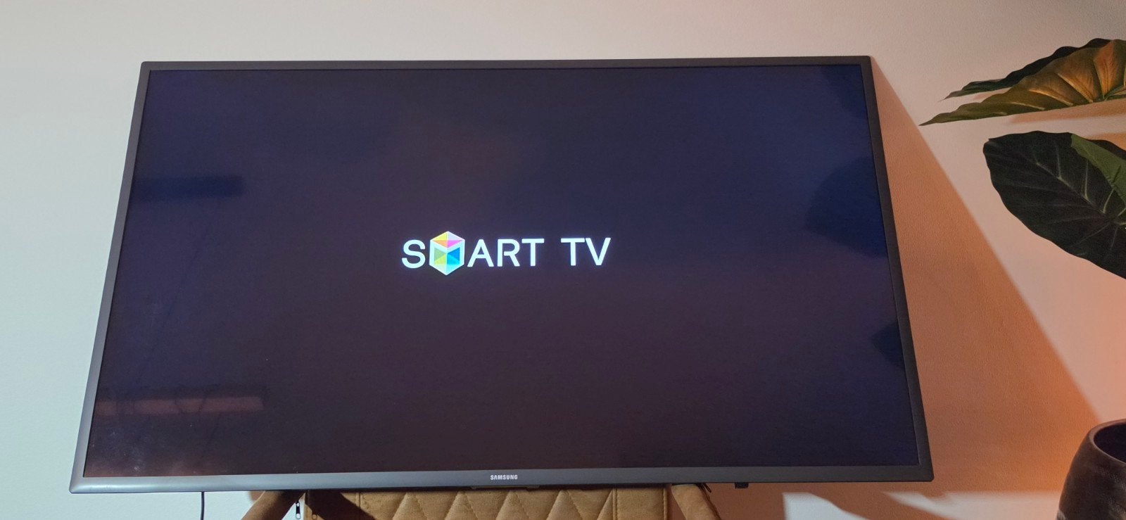 2018 - Samsung 43 inch (108 cm) LED televisie
️ Model: S, Ophalen, LED, 50 Hz, Zo goed als nieuw