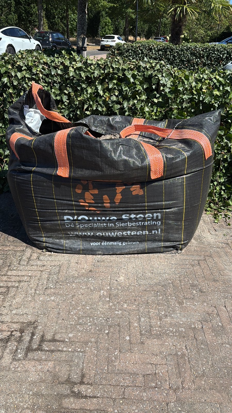 Bijna 1 kuub zand Gratis afhalen, Tuin en Terras, Zand, Ophalen, Zo goed als nieuw, Ophoogzand
