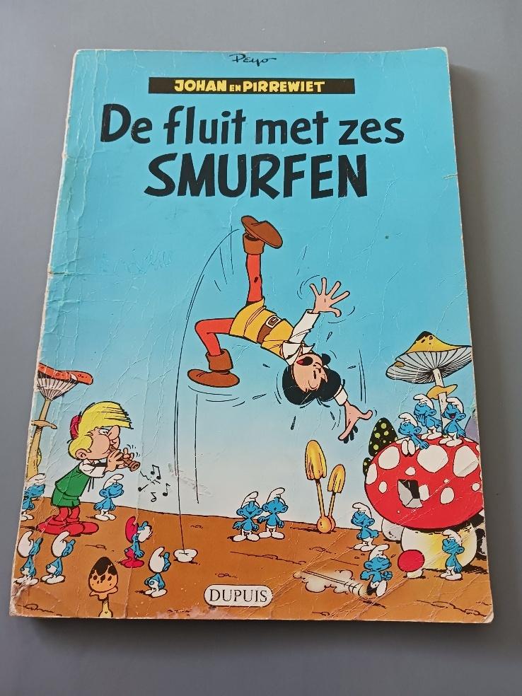 Johan en Pirrewiet, Fluit 6 Smurfen, 1st druk, redel. staat, Boeken, Gelezen, Eén stripboek, Jije, Ophalen of Verzenden