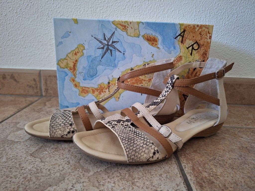 Italiaanse Sandalen Arriva – 40 – Echt Leer (€30=incl verz), Ophalen, Arriva, Beige, Sandalen of Muiltjes