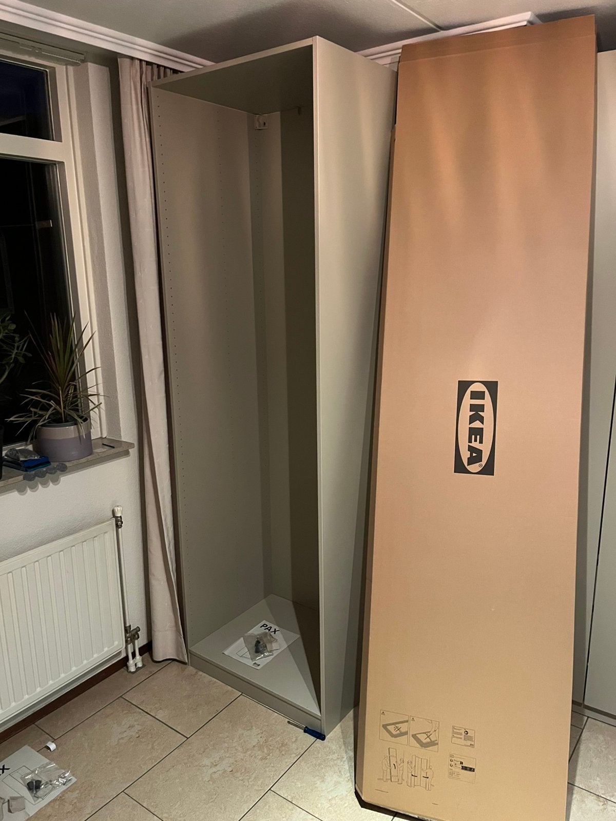 Pax kast 75x236x58 cm grijs beige, Huis en Inrichting, Ophalen, Zo goed als nieuw