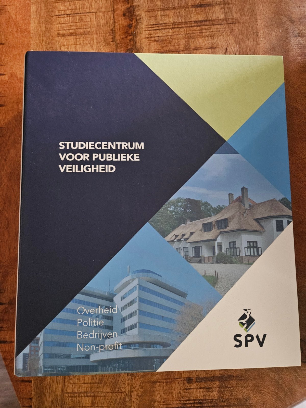 Lesboek BOA Basisbekwaamheid, Ophalen of Verzenden, Zo goed als nieuw, MBO, E.B. van Herp (SPV)