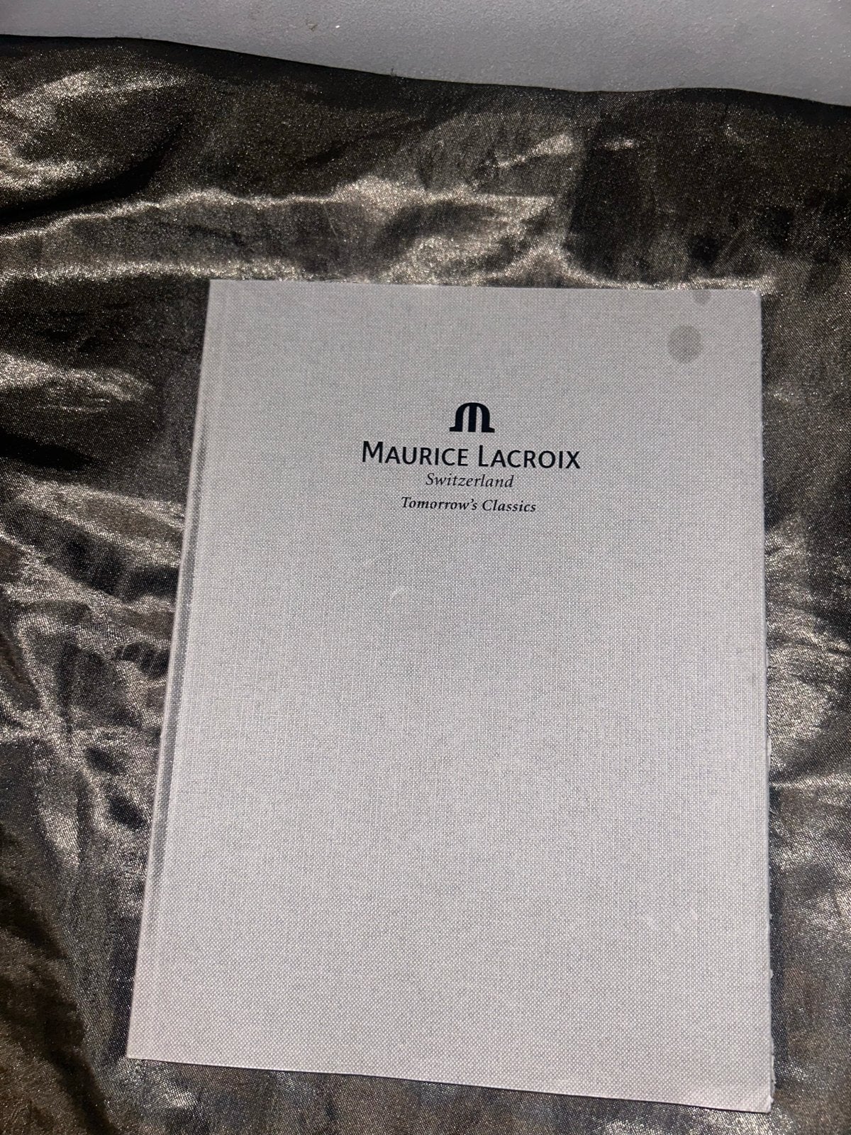 Maurice Lacroix 'Tomorrow's Classics' Boek, Ophalen of Verzenden, Zo goed als nieuw, Europa overig