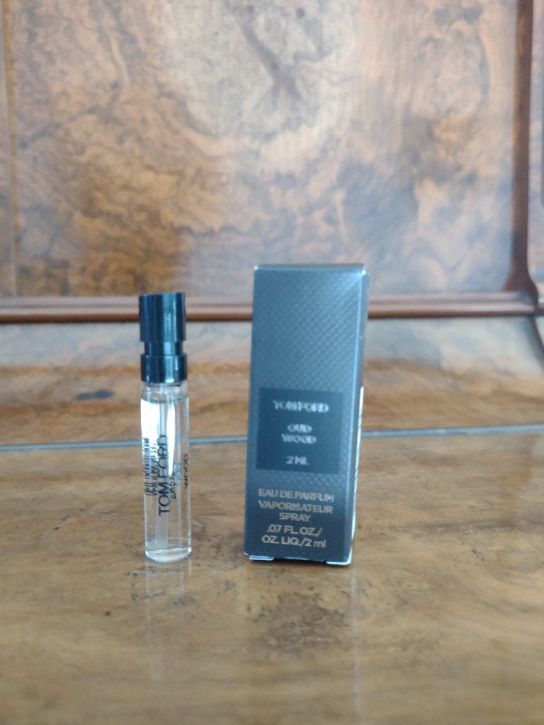 Tom Ford Oud Wood Edp 2ml, Ophalen of Verzenden, Nieuw