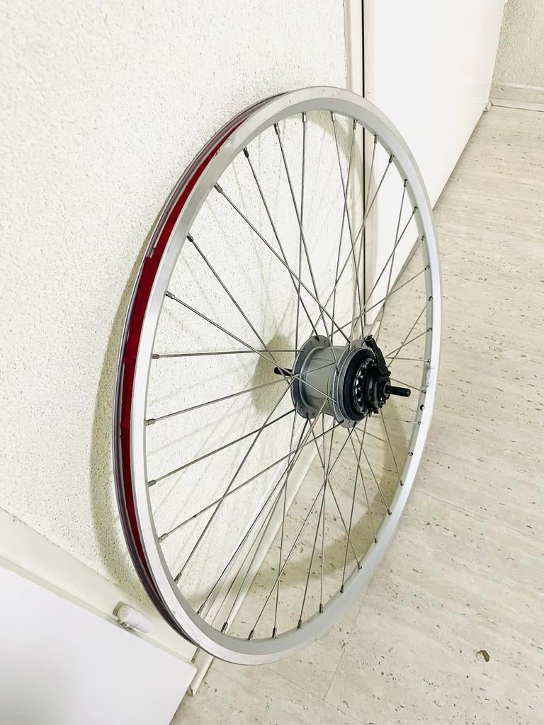 Achterwiel Nexus naaf 8 versnellingen 28 inch, Wiel, Ophalen of Verzenden, Zo goed als nieuw, Aluminium