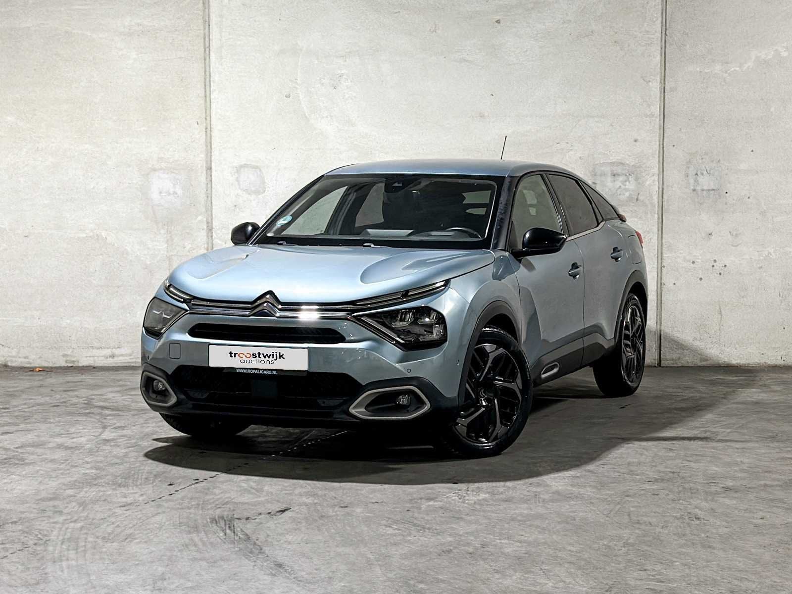 Citroen C4 1.2 Puretech Shine 131pk 2021, T-016-BX, Gebruikt, Euro 6, 1199 cc, 1253 kg