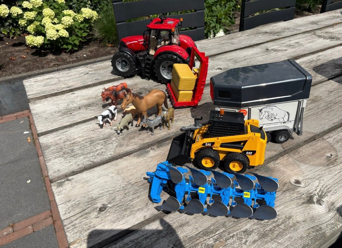 speelgoed tractor, shovel, ploeg, paardentrailer en dieren, Ophalen, Zo goed als nieuw