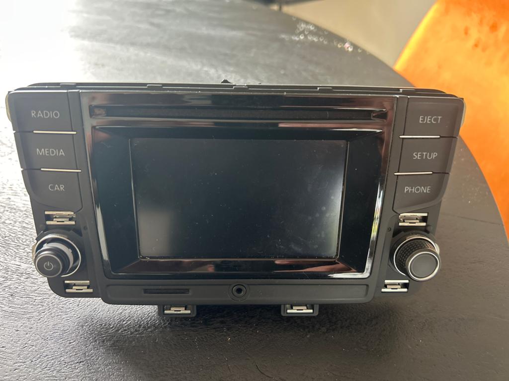 Volkswagen RCD330 Plus autoradio met Bluetooth, Ophalen of Verzenden, Zo goed als nieuw