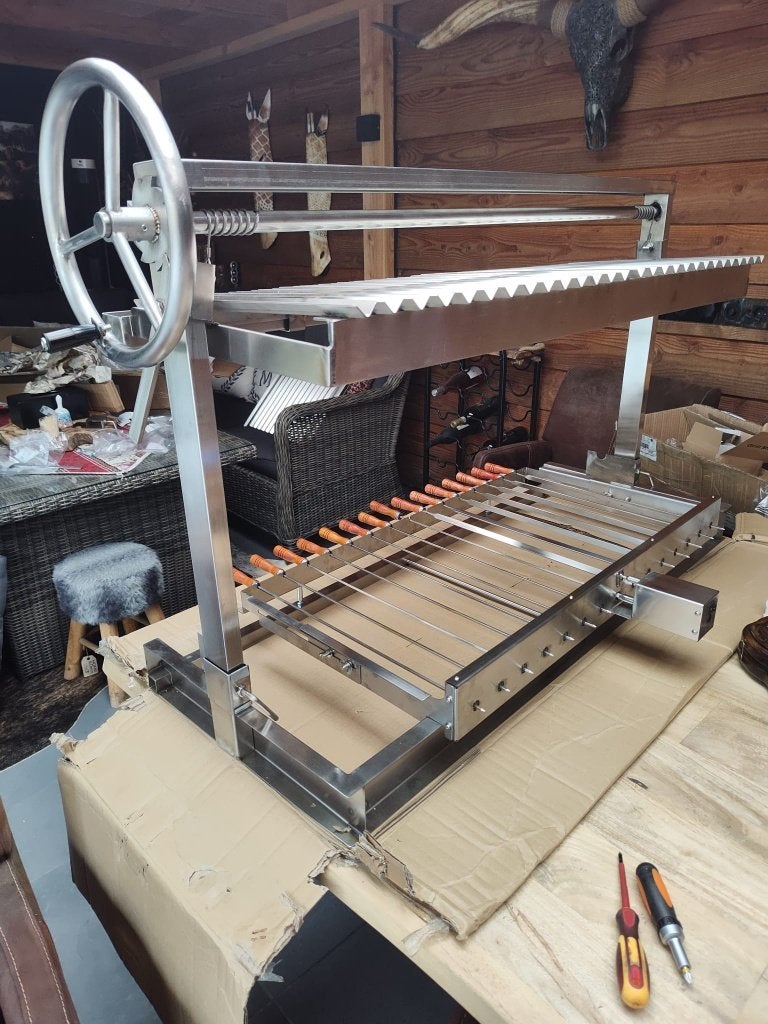 RVS Professionele BBQ grill met 2 roosters, Ophalen, Nieuw