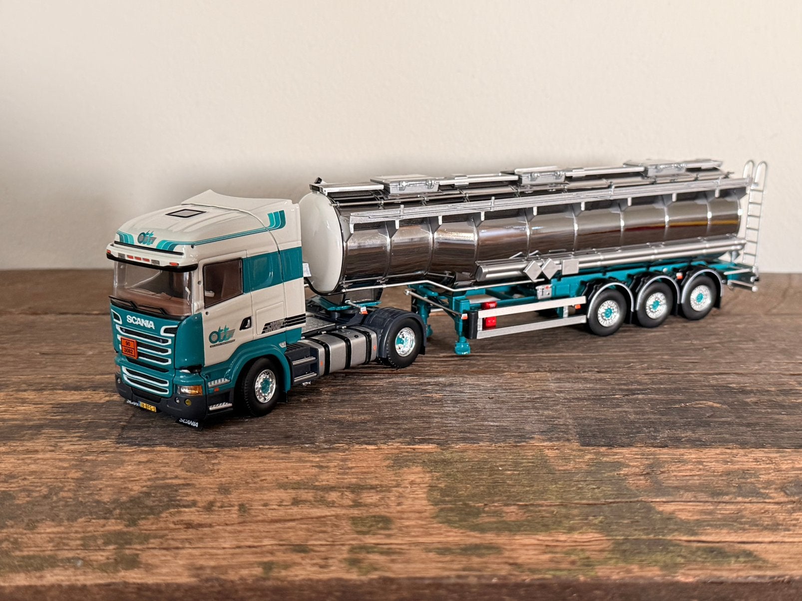 Tekno - Scania Highline Den Ouden tank transport, Ophalen of Verzenden, Zo goed als nieuw, Bus of Vrachtwagen, Tekno
