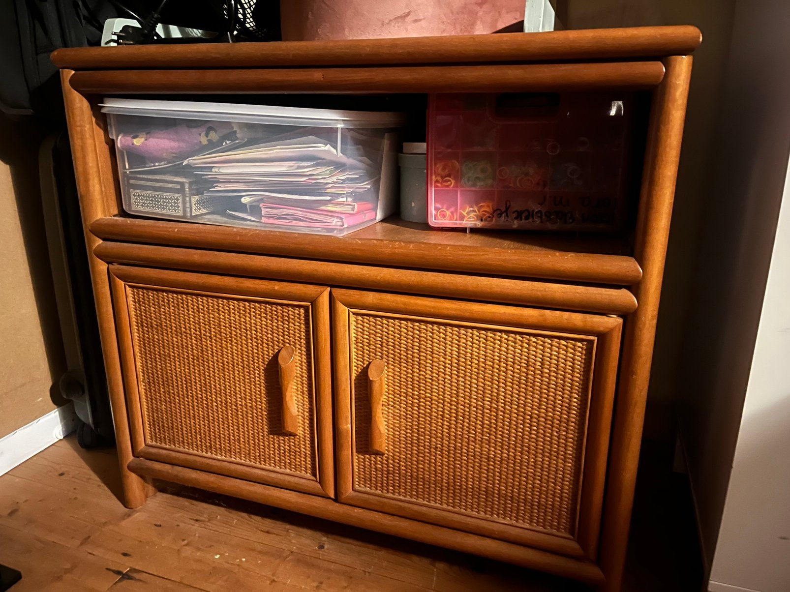 Dressoir tv kast, Huis en Inrichting, Ophalen, Zo goed als nieuw