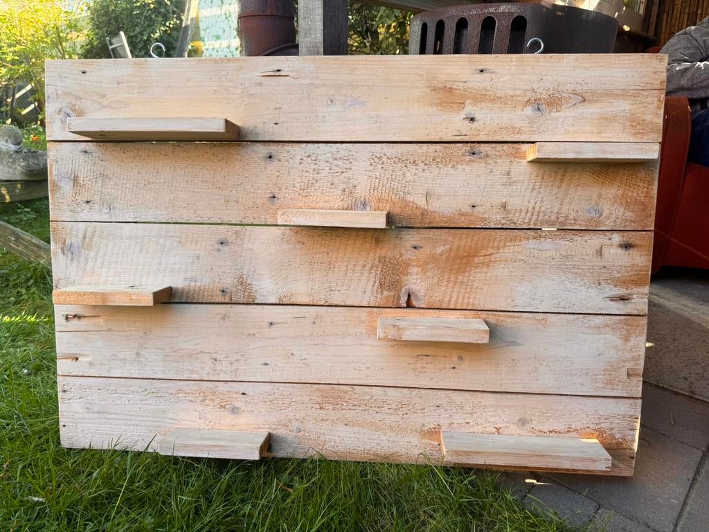 Wandbord steigerhout, Ophalen, Zo goed als nieuw