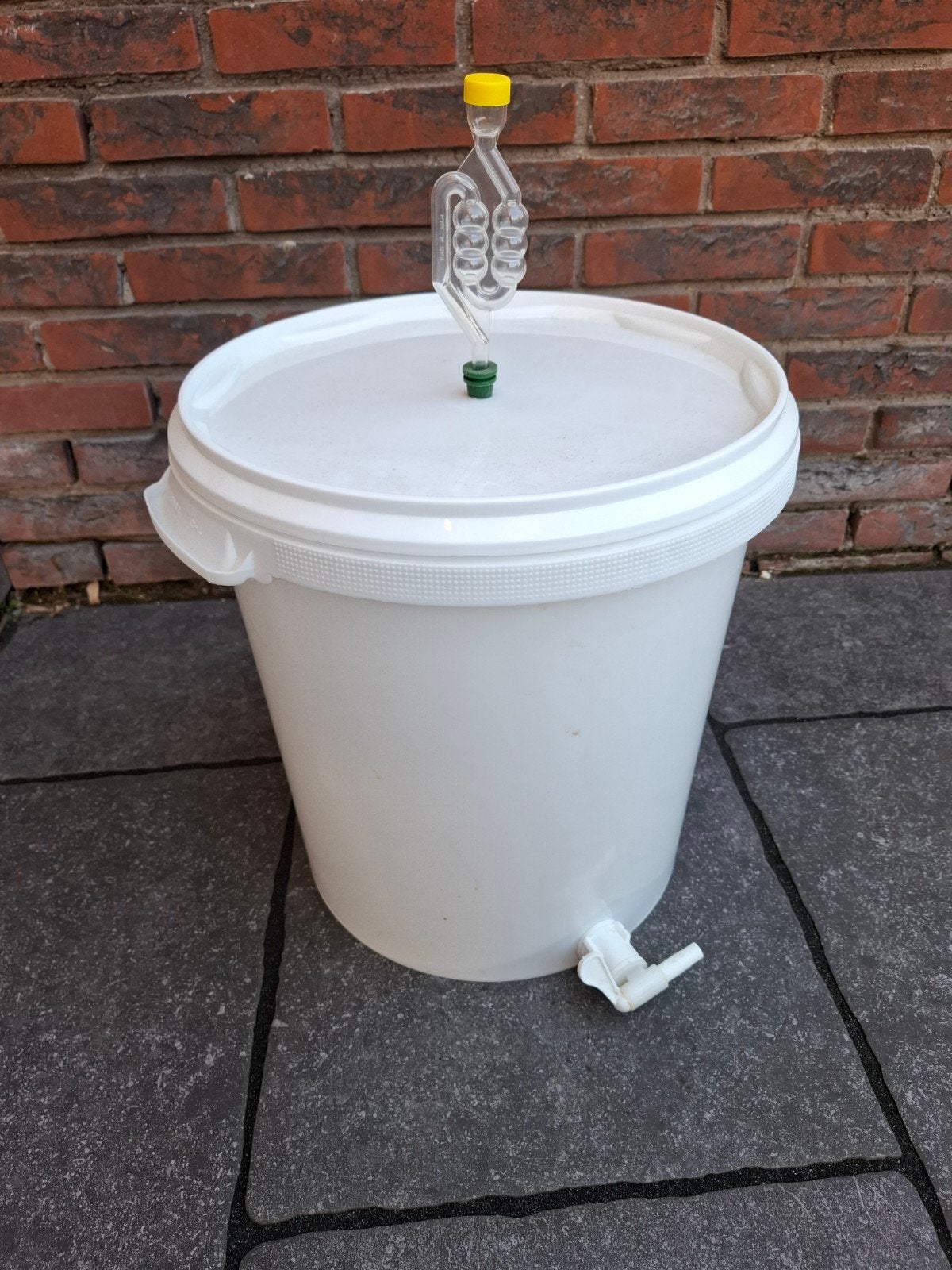Gistingsvat 28L met filter, kraan en waterslot - Brouwketel, Ophalen of Verzenden, Gebruikt