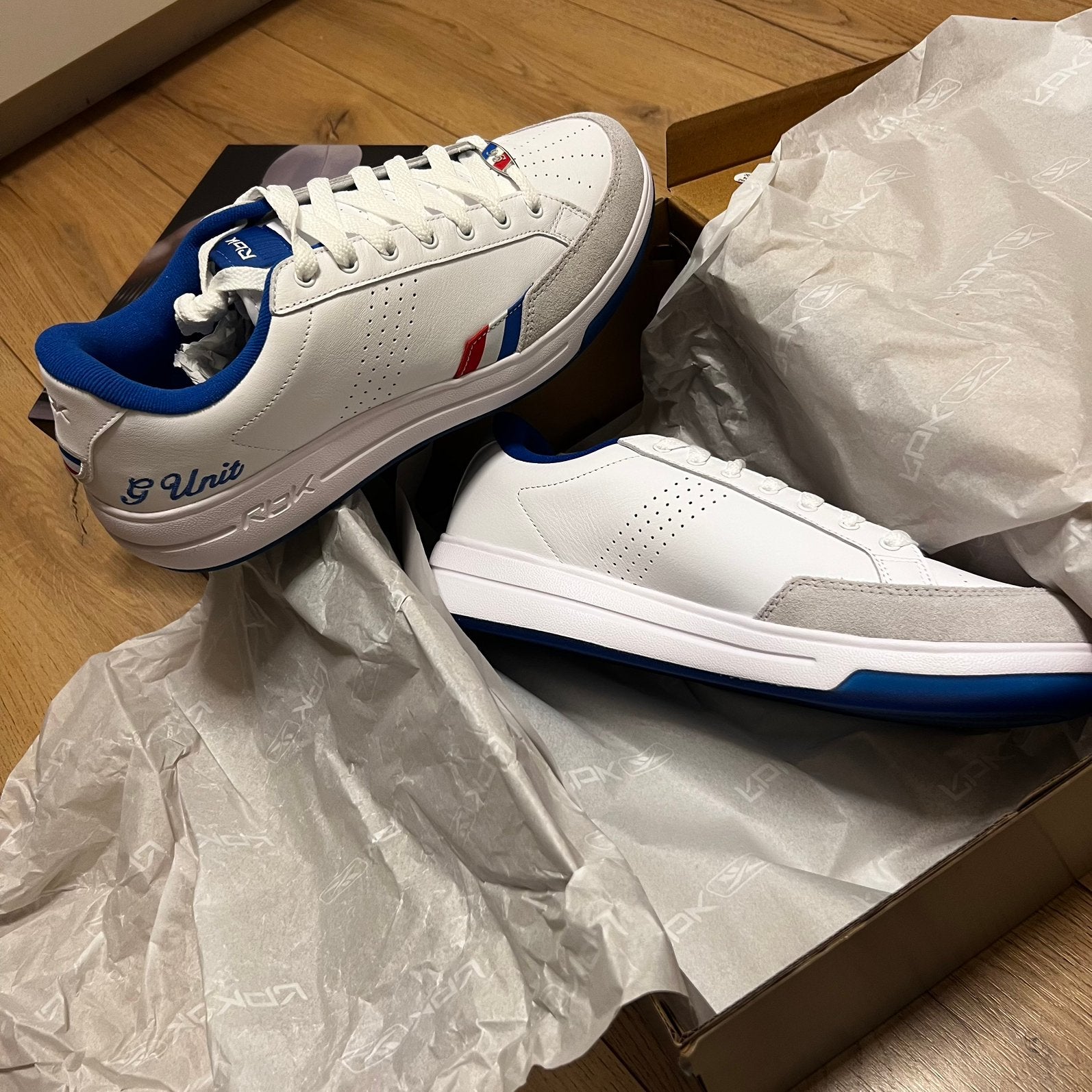 Reebok x G-Unit G6 Retro White/Blue/Red-Maat 45.5 (Nieuw/DS), Kleding | Heren, Wit, Nieuw, Ophalen of Verzenden, Sneakers of Gympen