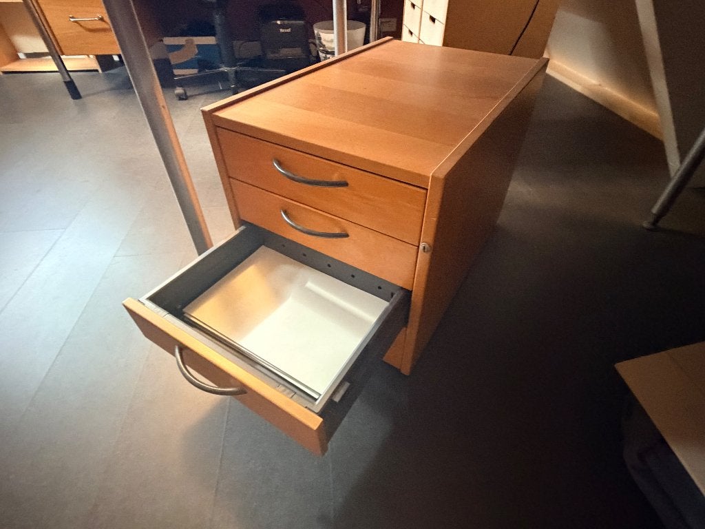 Ladeblok, Ophalen, Minder dan 50 cm, Gebruikt, 3 of 4 laden