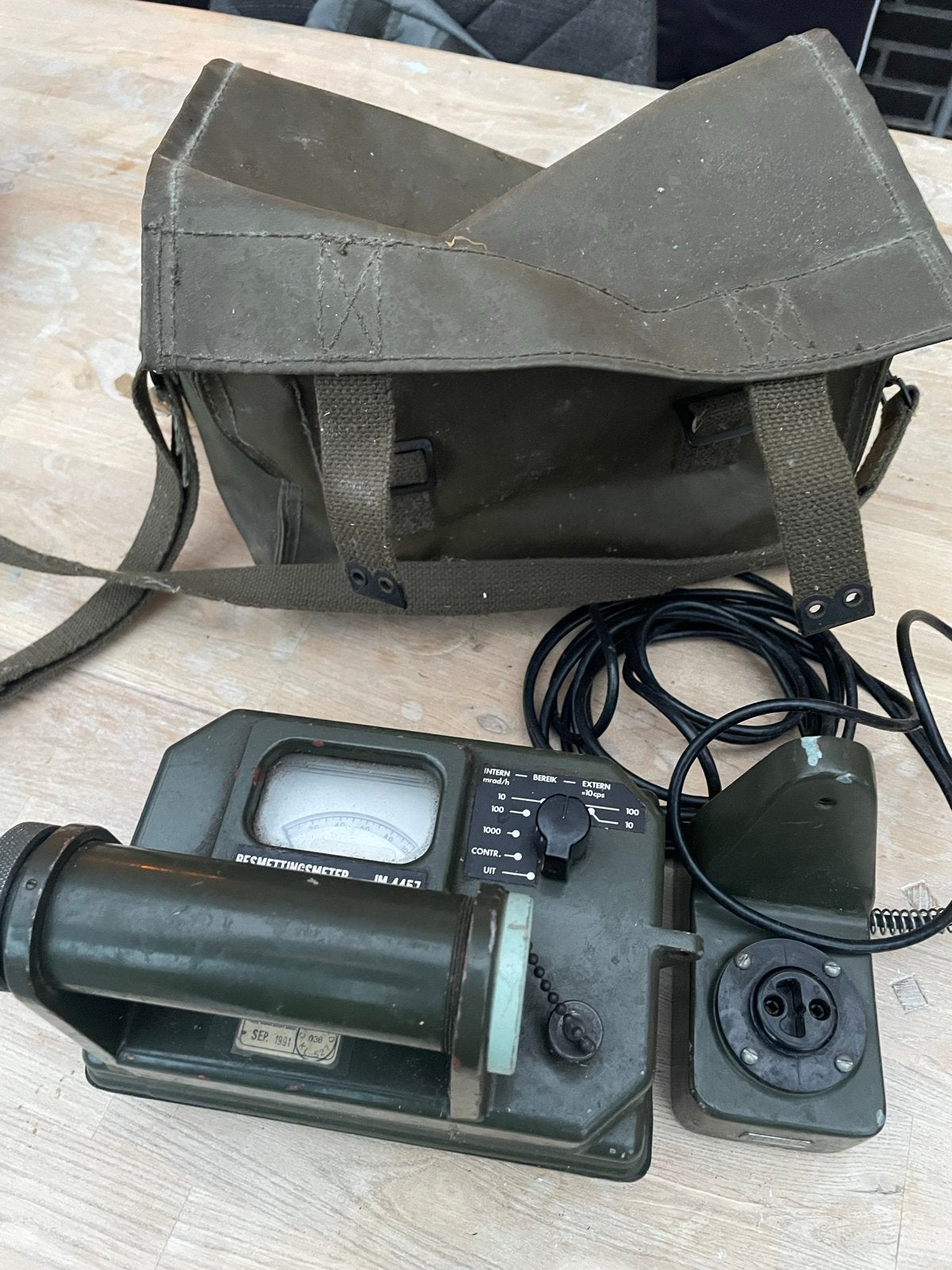 Philips Besmettingsmeter IM-4457 met draagtas, Ophalen