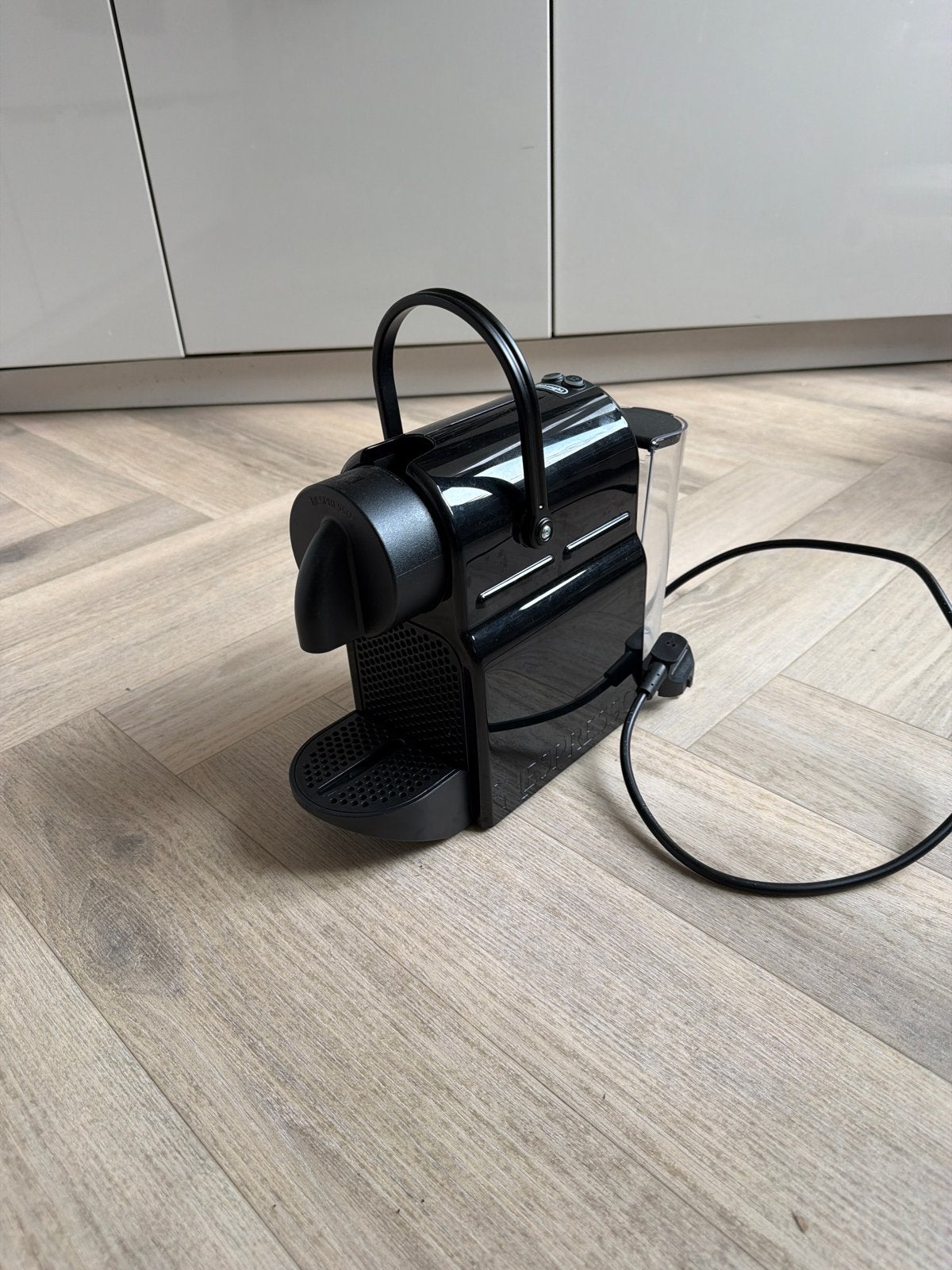 Nespresso De'Longhi EN80.B Koffiezetapparaat