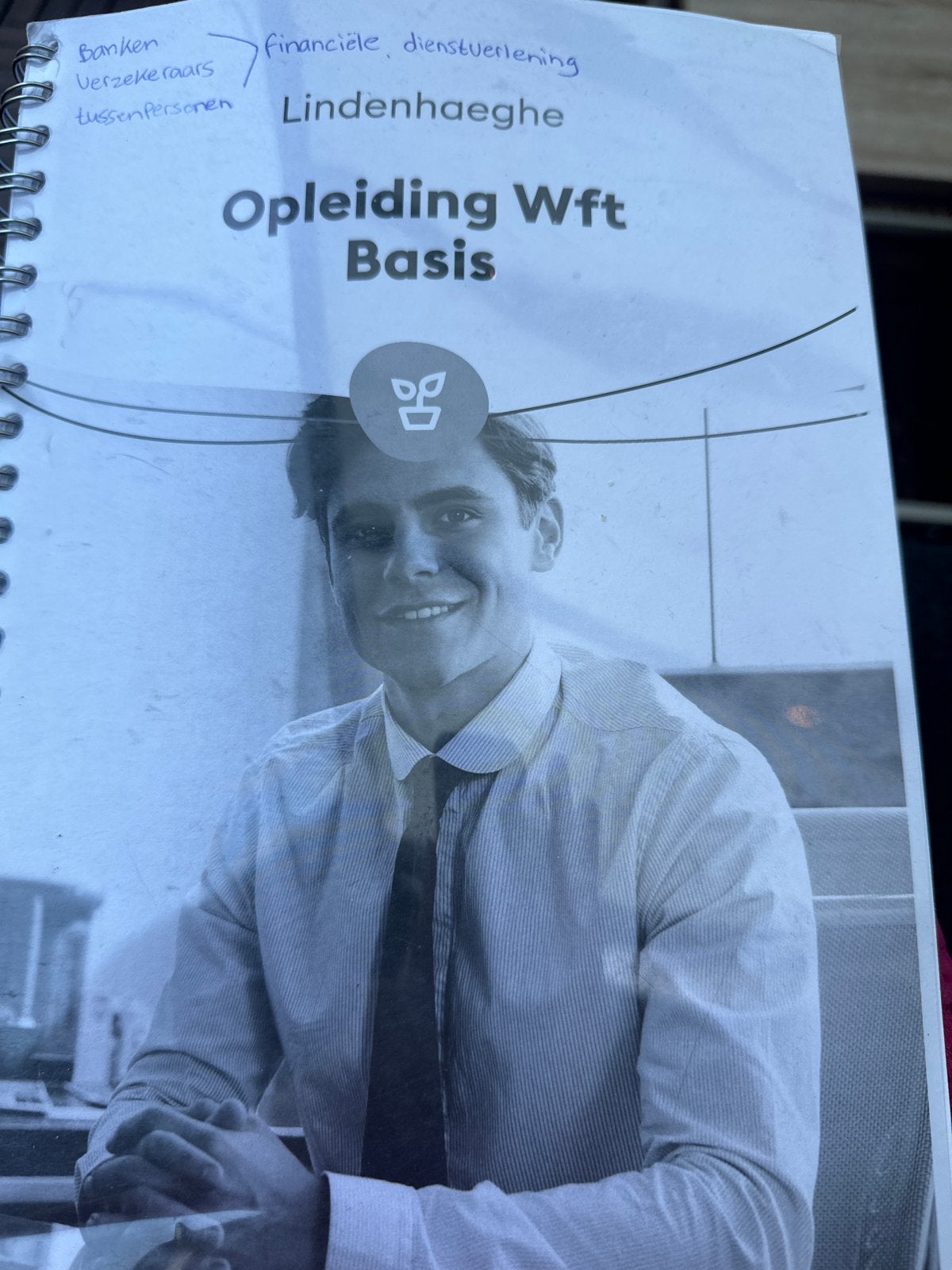 Opleiding Wft Basis - Lindenhaeghe (Financiële Dienstverleni, Verzenden, Gelezen, Geld en Beleggen