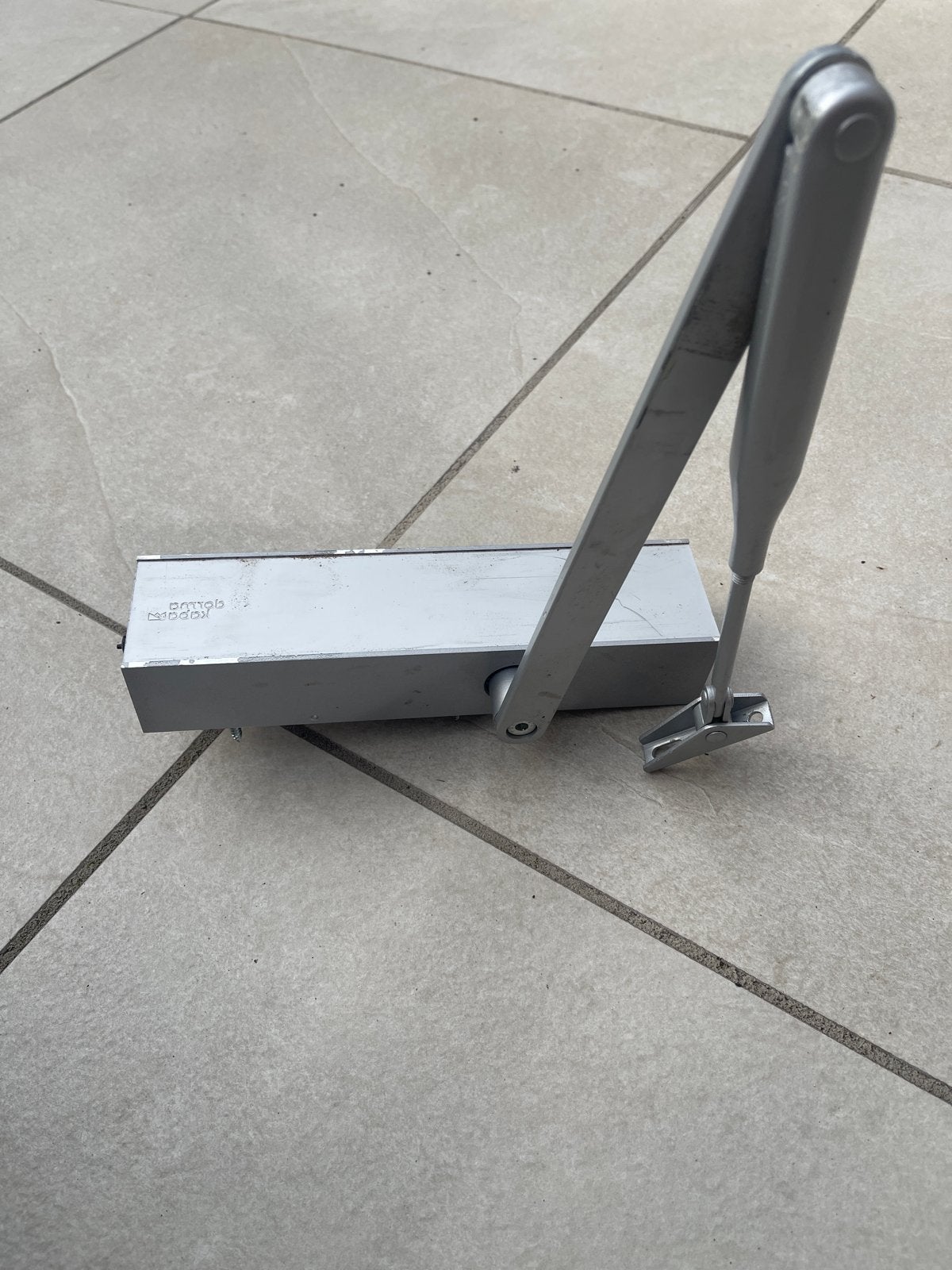 Gebruikte Deurdranger - Zilverkleurig, Ophalen, Gebruikt, Overige materialen, Overige typen