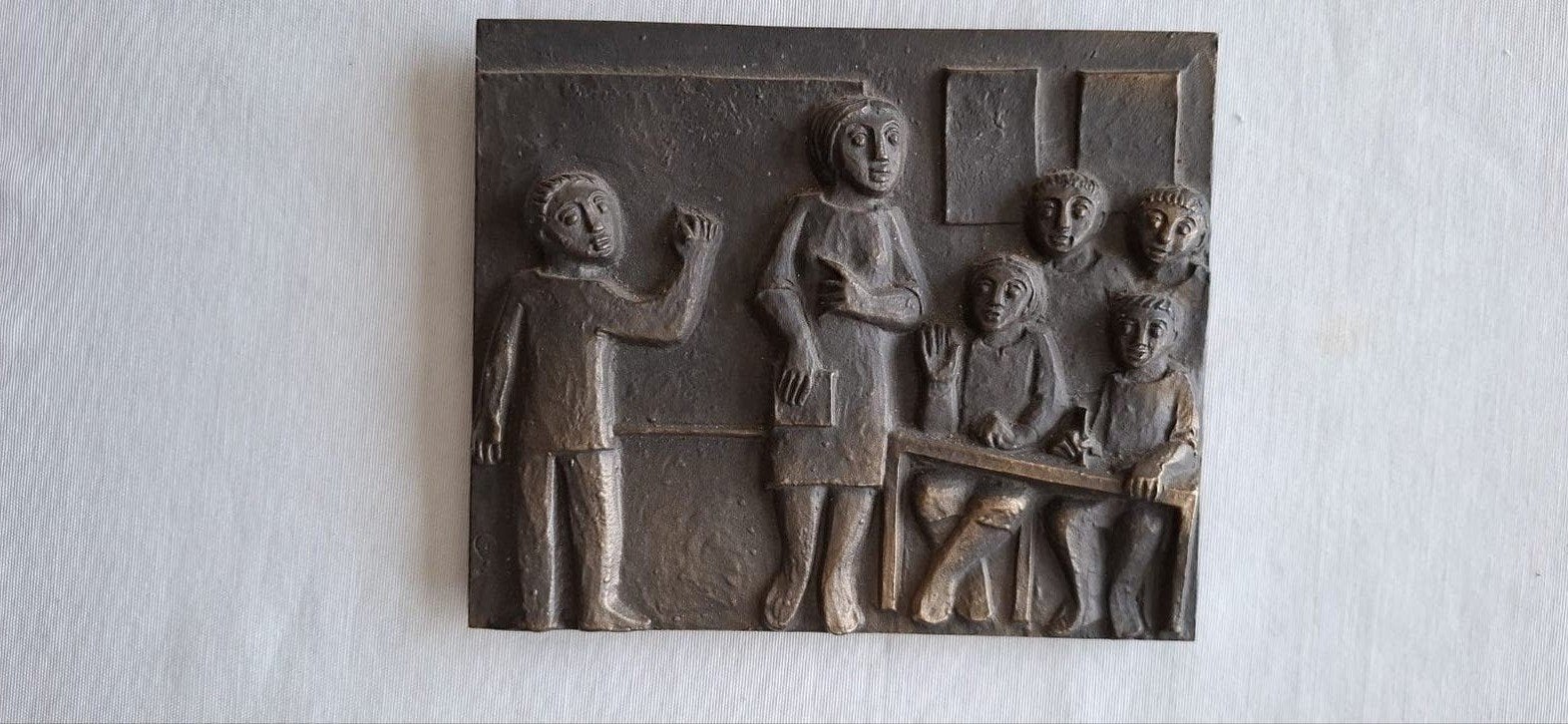 bronzen plaquette van Gisela Wijnert., Antiek en Kunst, Ophalen of Verzenden