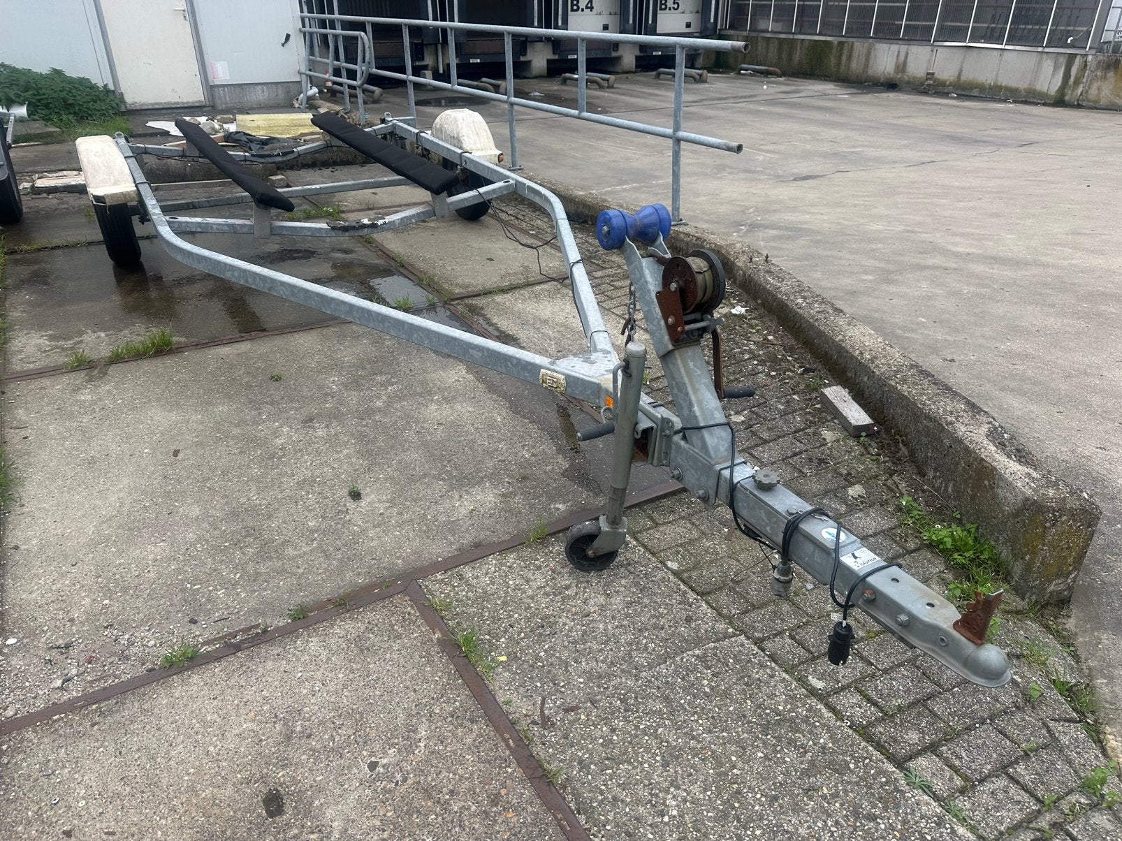 Nette amerikaanse trailer , lag een boot op van 5.20m, Watersport en Boten, Manman@gmail.com, Overige typen, Ophalen of Verzenden