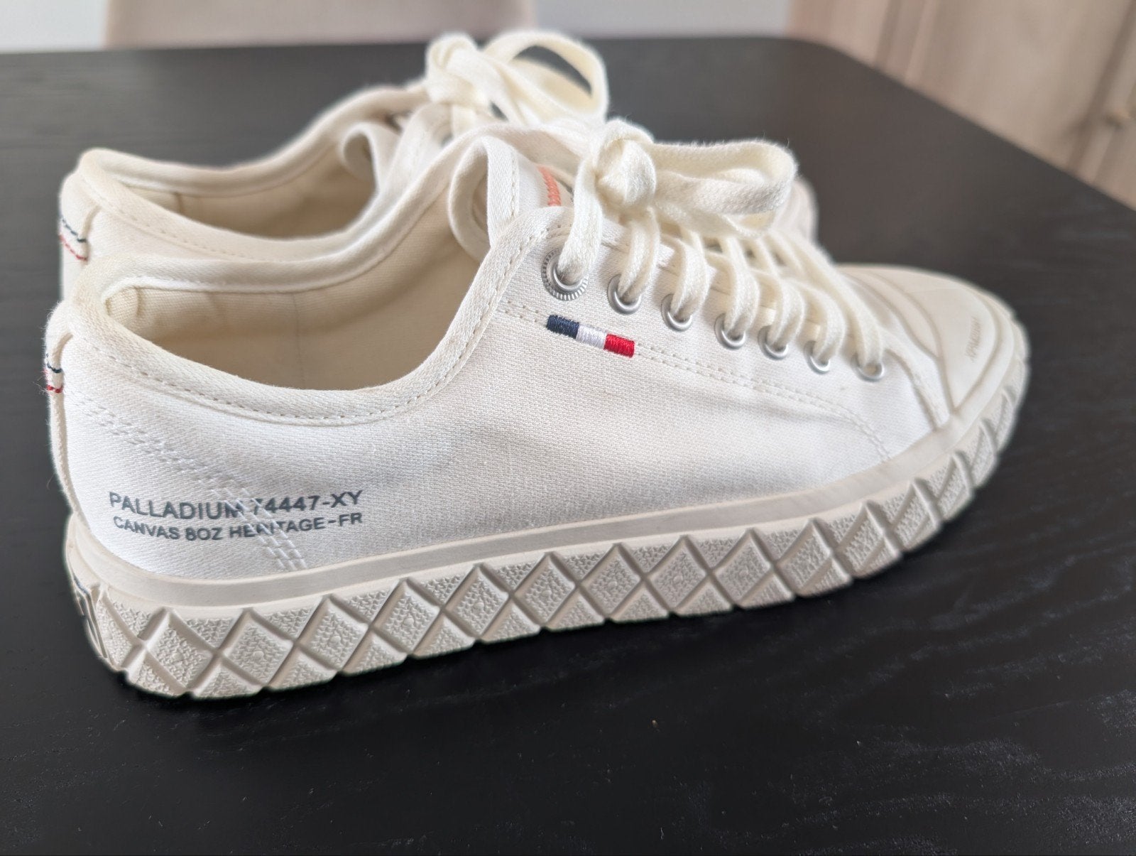 Palladium Canvas Lage Sneakers Maat 39, Kleding | Dames, Wit, Palladium, Ophalen of Verzenden, Sneakers of Gympen