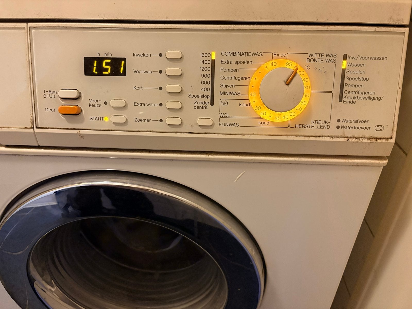 Miele NOVOTRONIC W 985 Wasmachine - Goede staat, Witgoed en Apparatuur, Ophalen, 6 tot 8 kg, Gebruikt, 1600 toeren of meer