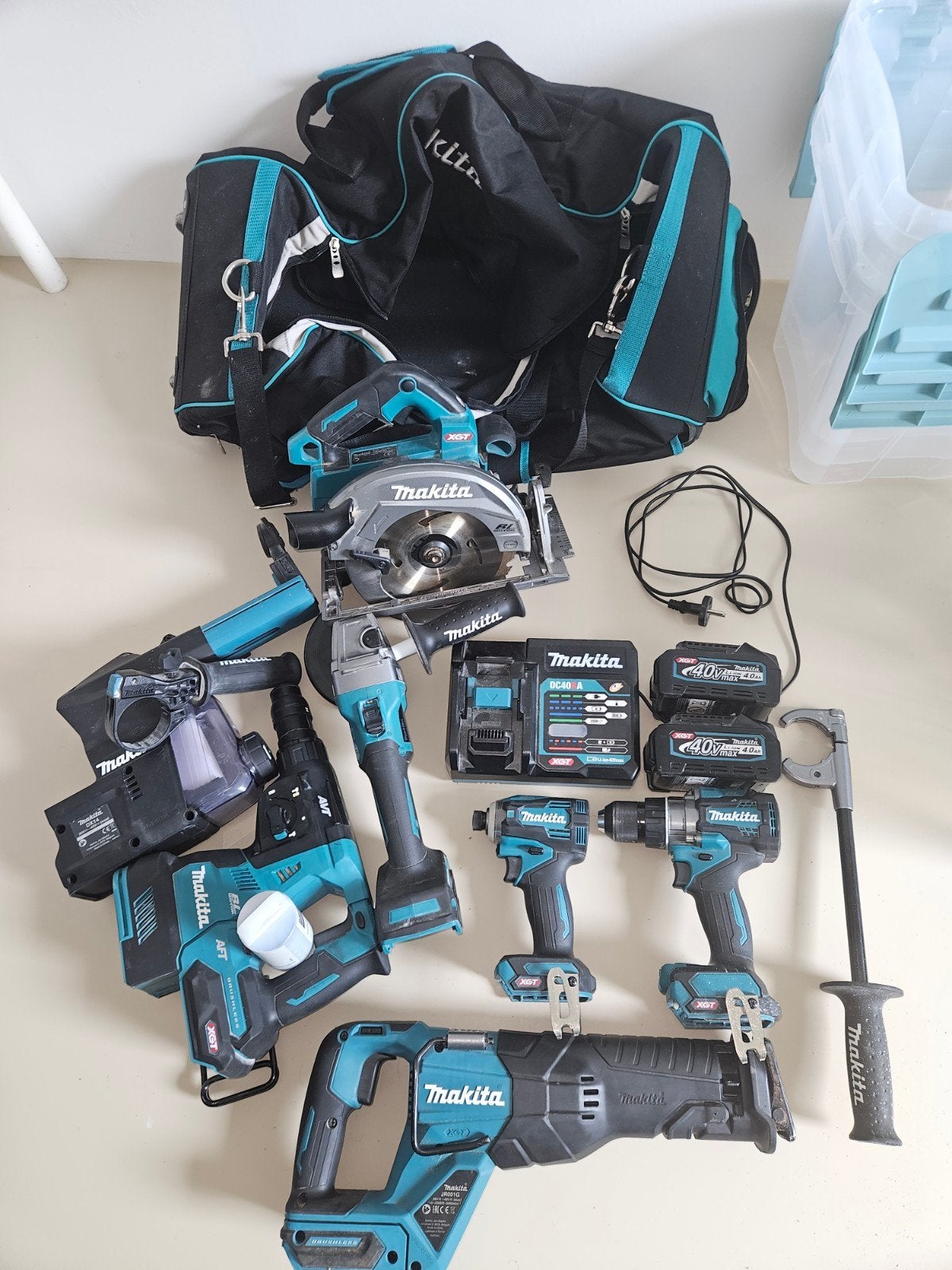 Makita XGT 40V Accu Gereedschap Set - Compleet