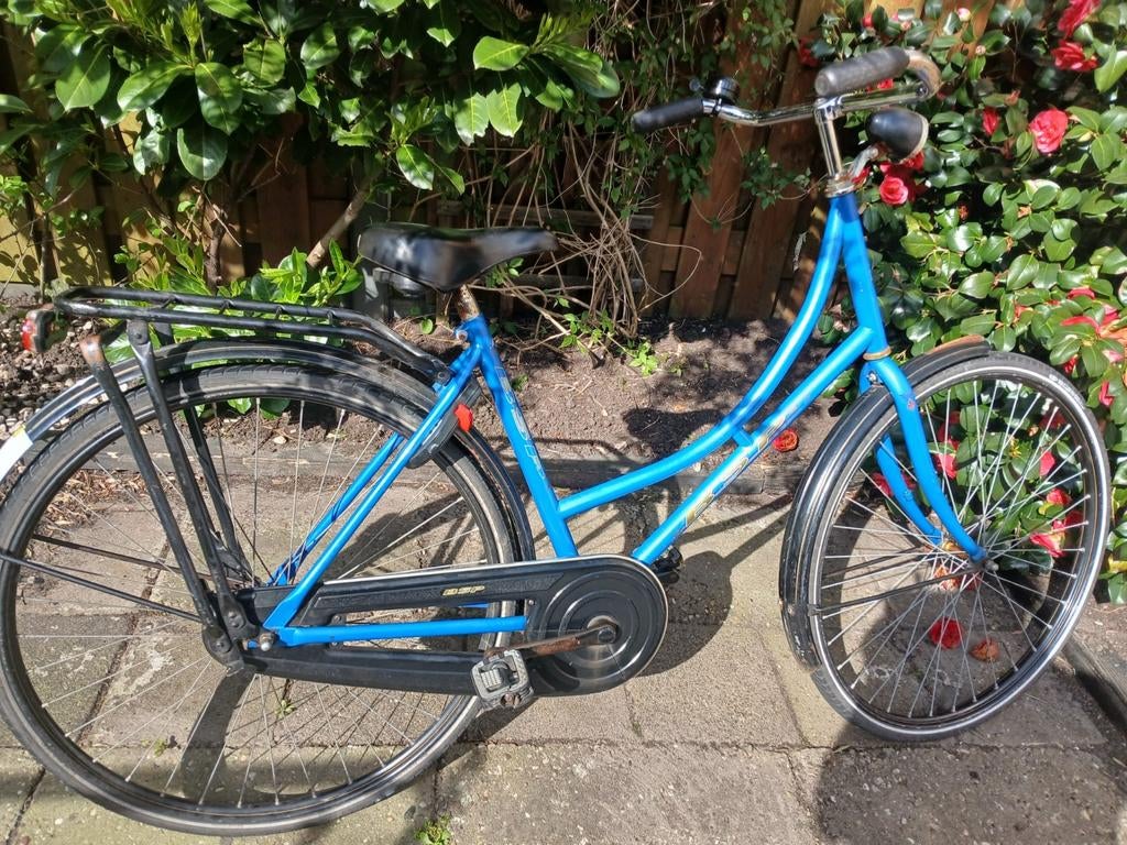 Blauwe omafiets 28 inch, Fietsen en Brommers, Fietsen | Dames | Omafietsen, Ophalen, Gebruikt