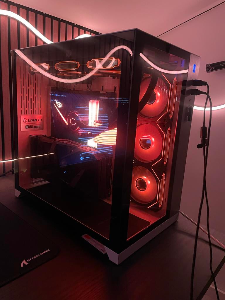 Krachtige Gaming PC - Ryzen 7 5700X + RTX 2080 + 32GB RAM, Ophalen, Zo goed als nieuw, Gaming, SSD