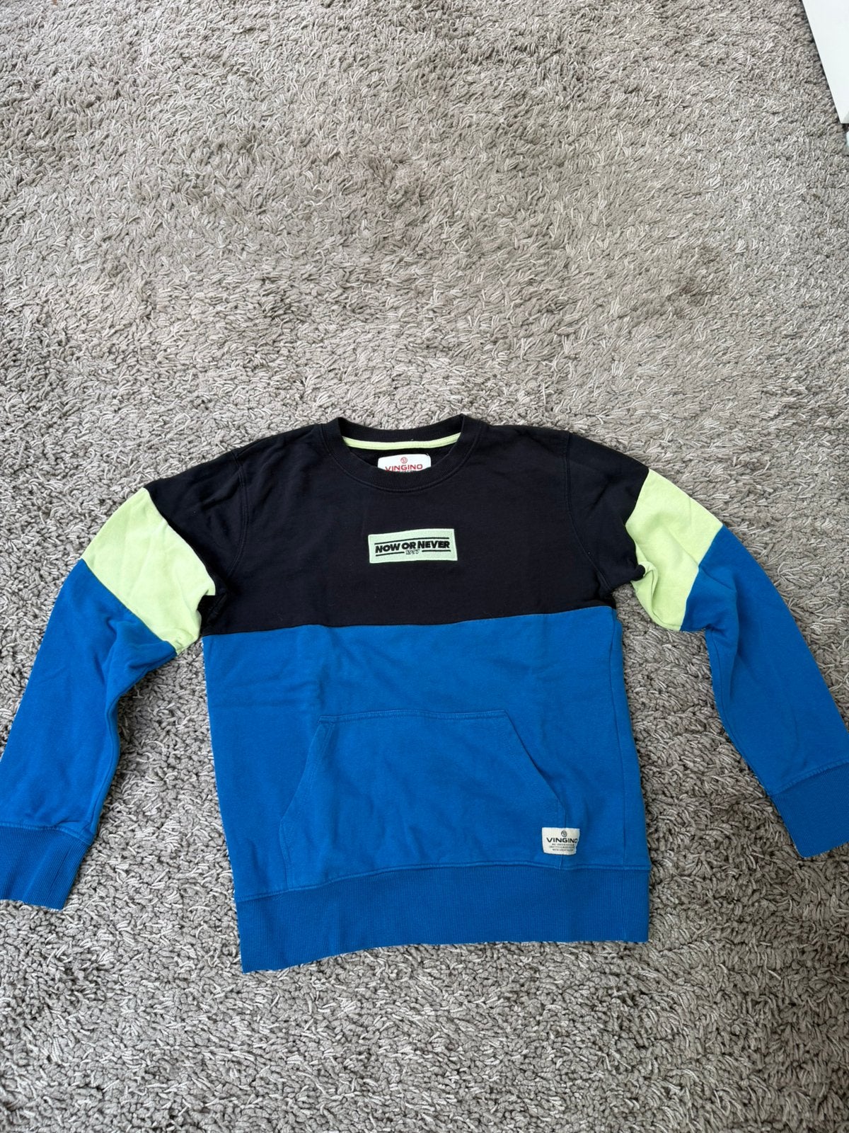 Blauw zwarte trui van vingino maat 164, Kinderen en Baby's, Ophalen of Verzenden, Gebruikt, Jongen, Trui of Vest