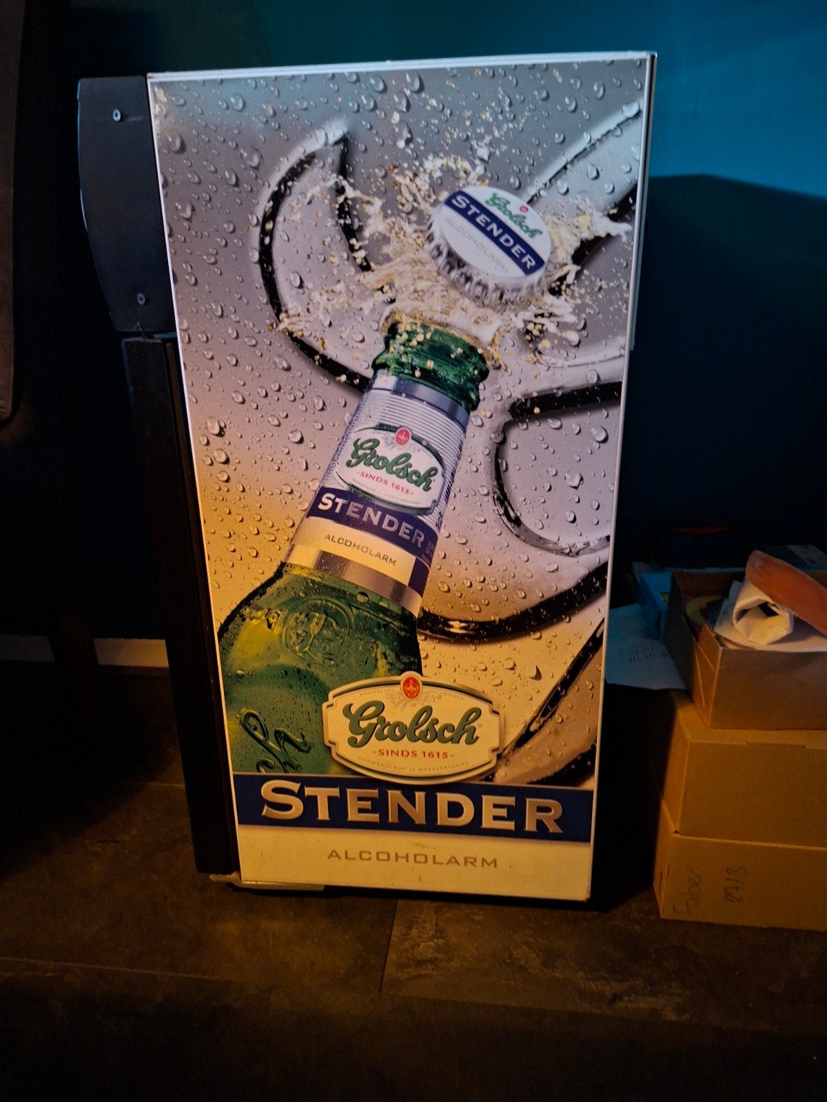 KLEO Koelkast met Grolsch Stender reclame, Witgoed en Apparatuur, Koelkasten en IJskasten, 85 tot 120 cm, 75 tot 100 liter, Ophalen of Verzenden