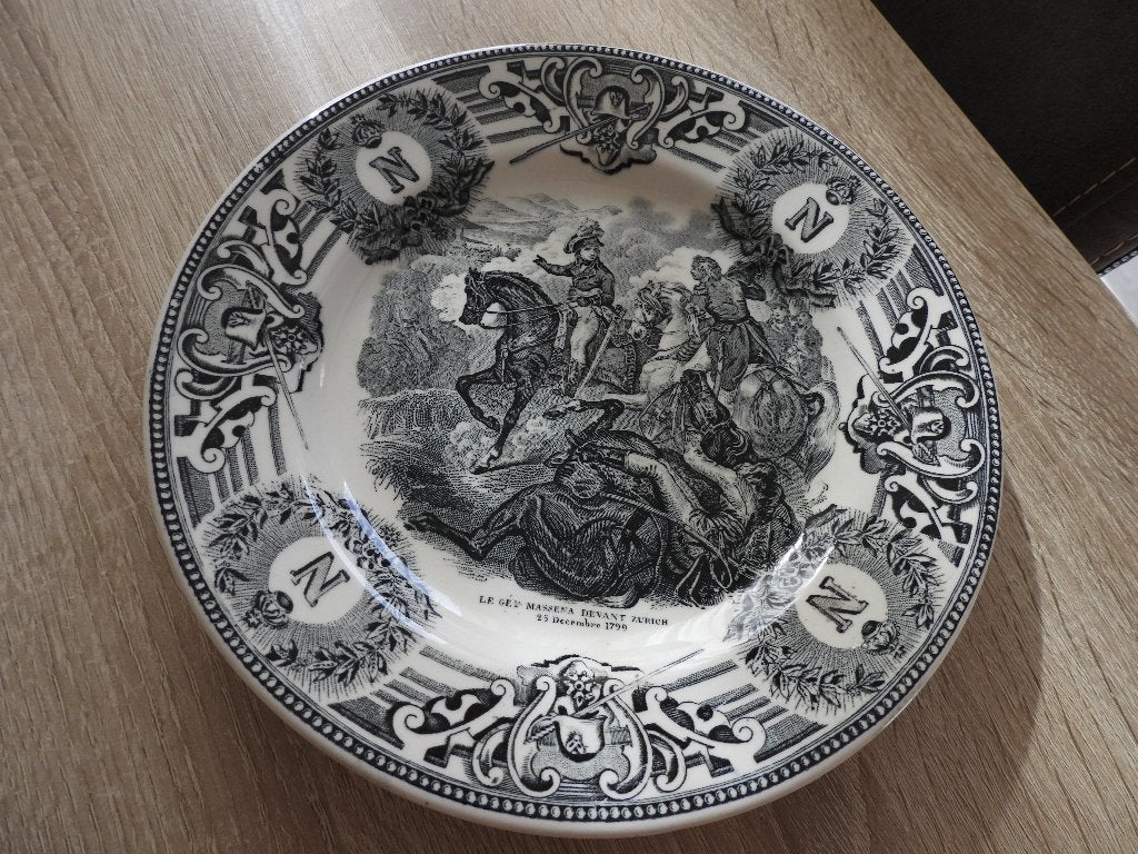 Antiek Boch Frères Sierbord - Le Siège de Bergen op Zoom, Ophalen of Verzenden